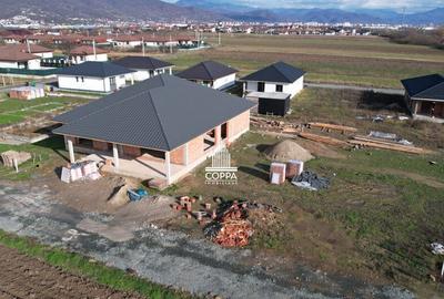 Casa la ro?u 242 Mp Utili / Sat Sasar - 10