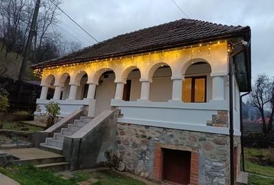 Casă cu 2 camere decomandat în Oeștii Ungureni - 8