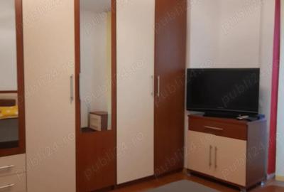Apartament cu 2 camere zona Florilor ! - 2