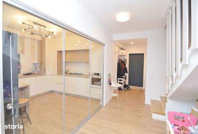 Casă cu 5 camere cu Canalizare în Central - 3