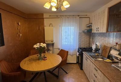 Apartament cu 3 camere semidecomandat în Exterior Vest - 5