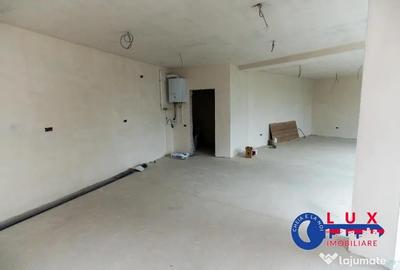 Spațiu comercial, de 69 mp, în Central - 10
