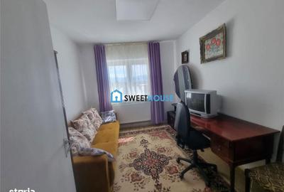 Apartament cu 3 camere decomandat în Central - 4