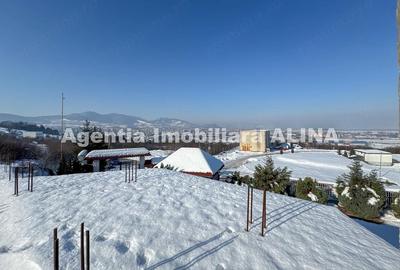 Spațiu comercial, de 2,500 mp, în 700 - 18