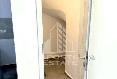 Triplex cu 3 camere,2 bai,mobilat si utilat,Dumbravita - 3