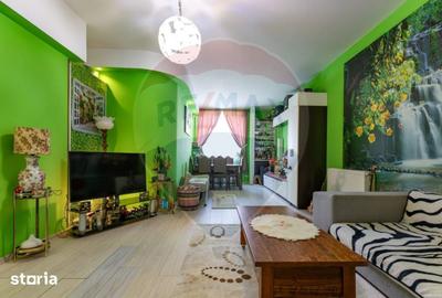 Apartament cu 3 camere decomandat în Alecu Russo