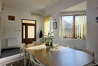 Apartament cu 3 camere în Eminescu - 8