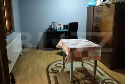 Casă cu 5 camere cu Teren 800 Mp în Răzvad - 3