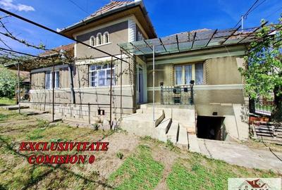 Casă individuală cu 2 camere în Cetea