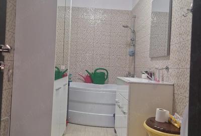 Apartament cu 3 camere decomandat în Nord - 5