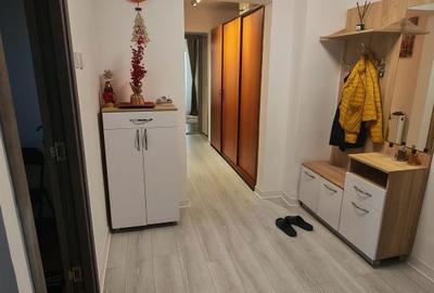 Apartament cu 3 camere decomandat în Central - 3