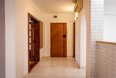 Decomandat - Spations - 2 bai - Langa Iulius Mall - 5