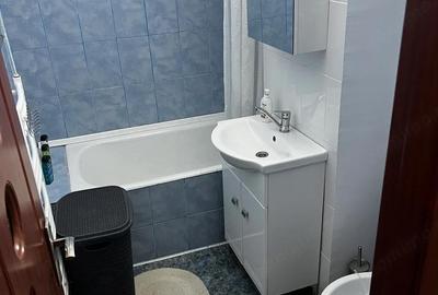 Garsonieră decomandată în Medicină