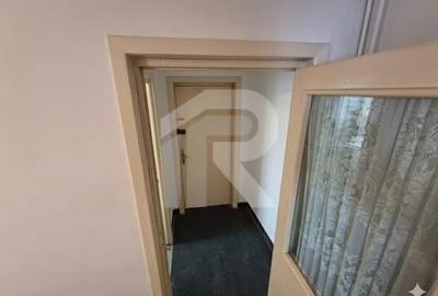 Apartament cu 2 camere decomandat în Central - 8