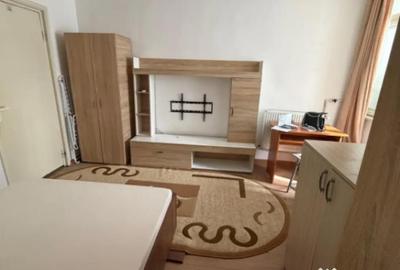 Garsonieră semidecomandată, mobilată în Lăpuș