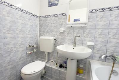 Piata Veteranilor, garsoniera luminoasa! - 15