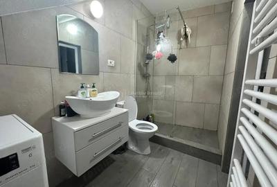 2 cam - zona Centrala - 4