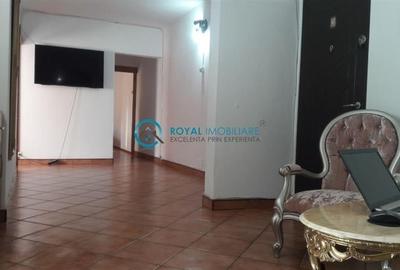 Royal Imobiliare - Vanzare Apartament zona Ultracentrala - 3