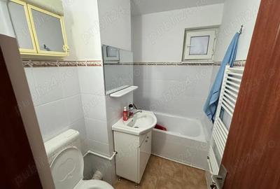 Apartament cu 2 camere decomandat în Micro 19