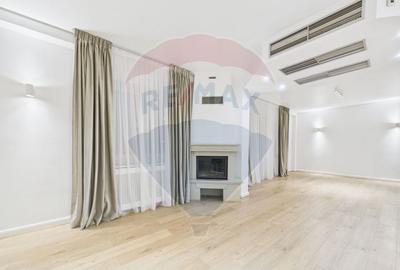 Casă / Vilă Pipera  cu 7 camere de închiriat - 1