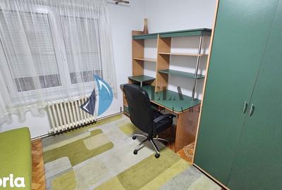 Apartament cu 4 camere decomandat în Cornișa - 9