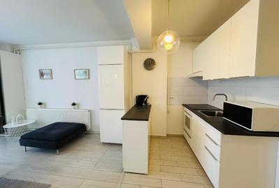 Apartament cu 2 camere decomandat în P-ța Romană - 9