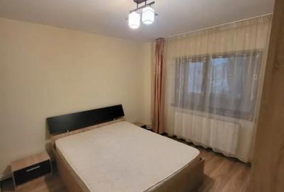Apartament cu 2 camere decomandat în Nicolina