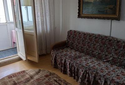 Apartament cu 2 camere semidecomandat în Rovine - 4