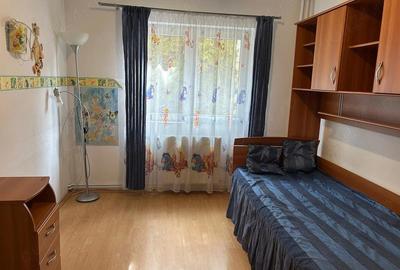 Apartament cu 3 camere decomandat în Centrul Civic - 2