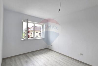 Apartament cu 2 camere semidecomandat în Sânpetru - 4