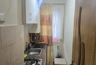 Garsonieră decomandată în Dacia - 7