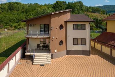 Casă cu 4 camere în Călimănești - 4
