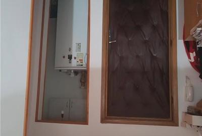Apartament cu 4 camere decomandat în Central - 2