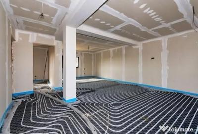 Casă cu 5 camere cu Teren 400 Mp în Central - 1