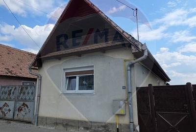 Casă cu 3 camere cu Teren 1750 Mp în Dârlos - 7