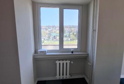 Birou, de 35 mp, în Dacia - 3