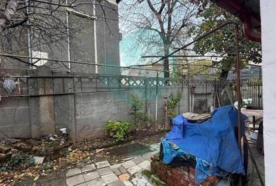 Apartament cu 5 camere semidecomandat în Calea Călărașilor - 17