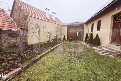 Casă cu 2 camere în Vinerea - 3