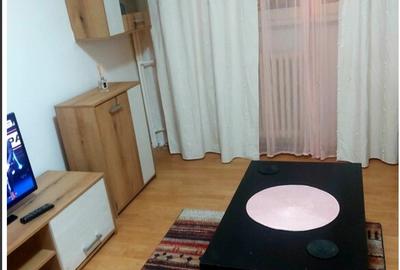 Apartament cu 2 camere decomandat în Sud - 3