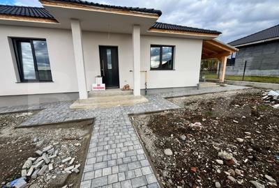 Casa individuala cu 5 ari teren, semifinisata, zona Aerodrom Unirea - 3