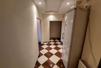 Apartament cu 2 camere decomandat în Craiovei - 2