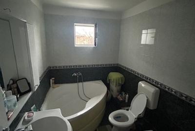 Casă cu 4 camere cu Teren 2000 Mp în Bragadiru - 1