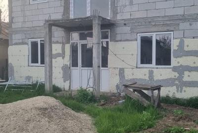 Casă cu 4 camere în Herăști - 1