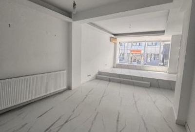 🔹SPATIU COMERCIAL / Cabinete medicale / Birouri - Parter - 80 mp. | Piata  DOROBANTI - 2