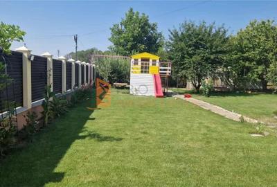Casă cu 4 camere cu Teren 780 Mp în Costești - 3