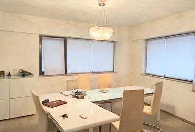 Apartament cu 3 camere decomandat în Vitan Mall