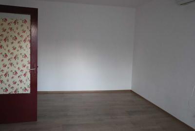 Apartament cu 2 camere decomandat în Gorjului - 1