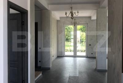 Casa noua 5 camere cu terasa si curte in Cristian, Brasov