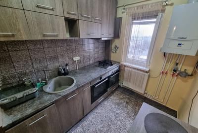 Apartament zona Bratianu (scoala 8) - 4