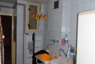 Casa 2 camere in zona centrala, locatie foarte linistita, teren 383 mp! - 8